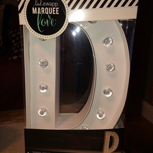 Marquee Letter Sign - Picture 2 of 2